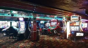 mmk8 Slots ပွဲ Fortune Tiger နှင့် Mahjong Ways ကစားနေသောမြင်ကွင်း
